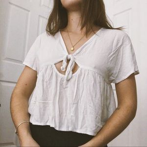 White tie front crop